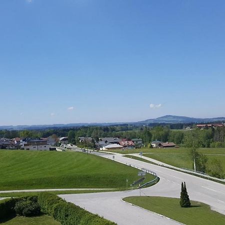 Gasthof Neuhofen Eugendorf Zewnętrze zdjęcie