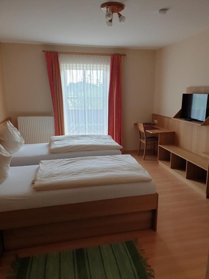 Gasthof Neuhofen Eugendorf Zewnętrze zdjęcie